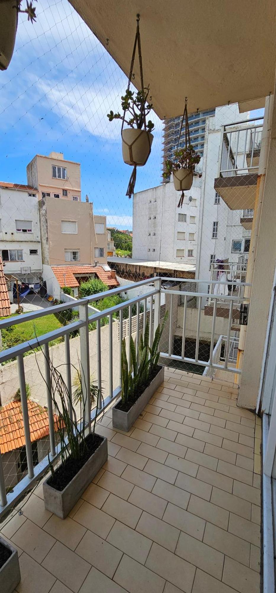 Depto Monoambiente En - Frente A Playa Varese -balcon Contrafrente Apartamento *